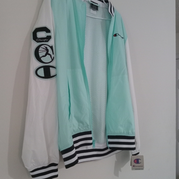 Seafoam blue & white Champion jacket..lightweight large - Picture 4 of 6